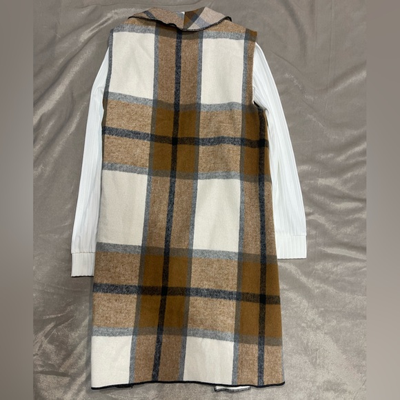 SHEIN Brown Plaid Sleeveless Dress with White Top - Picture 3 of 3